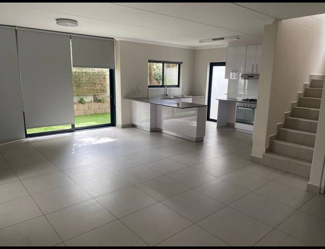 3 BEDROOM HOUSE FOR SALE IN PROTEA HEIGHTS